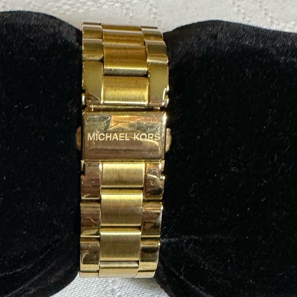 Michael Kors 5754 Everest Watch - Picture 5 of 6